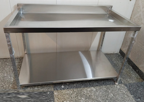 Examination Tabel With Two Slveb ( Dissecting Table )